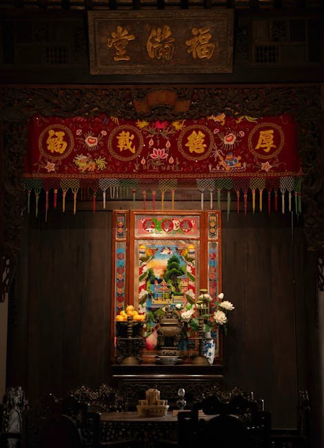 Silk & Brocade Decor